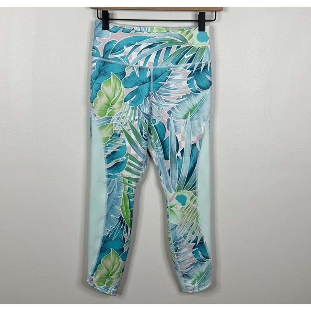 Nike One Luxe High Rise Tropical Print Leggings Small S Floral Yoga Athletic
